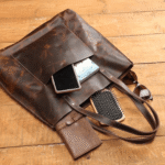 Oh so Minimalist Leather Tote bag - Image 2