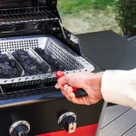 Char-Broil Gas2Coal 2.0 Hybrid BBQ Grill, 3-Burner Gas & Charcoal Combo – Black - Image 5